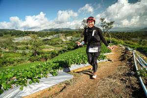 BIB: 400
                            <button type="button" onclick="openModal(19126062)" class="btn btn-primary btn-sm float-right btn-popup" data-toggle="modal" data-target=".modal-high-quality">
                        <i class="fas fa-shopping-cart"></i> Add to Cart
                    </button>
                                            <button type="button" onclick="isThisMe(19126062, true)" class="btn btn-success btn-sm float-right btn-popup btn-isme hidden" data-toggle="tooltip" data-placement="bottom" title="นี่คือรูปของคุณใช่ไหม คลิกที่นี่เพื่อเอาเข้าอัลบั้ม">
                        <i class="fas fa-plus"></i> Add to album
                    </button>
                    <button type="button" onclick="isThisMe(19126062, false)" class="btn btn-warning btn-sm float-right btn-popup btn-isnotme hidden">
                        <i class="fas fa-ban"></i> Remove from album
                    </button>